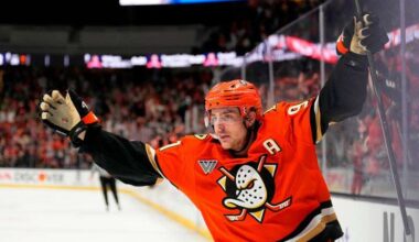Top hockey players are cashing in on rising NHL revenues after a summer spending spree
