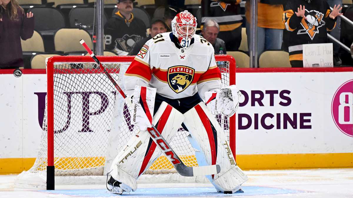 Panthers rookie Cooper Black is tallest goaltender in NHL history