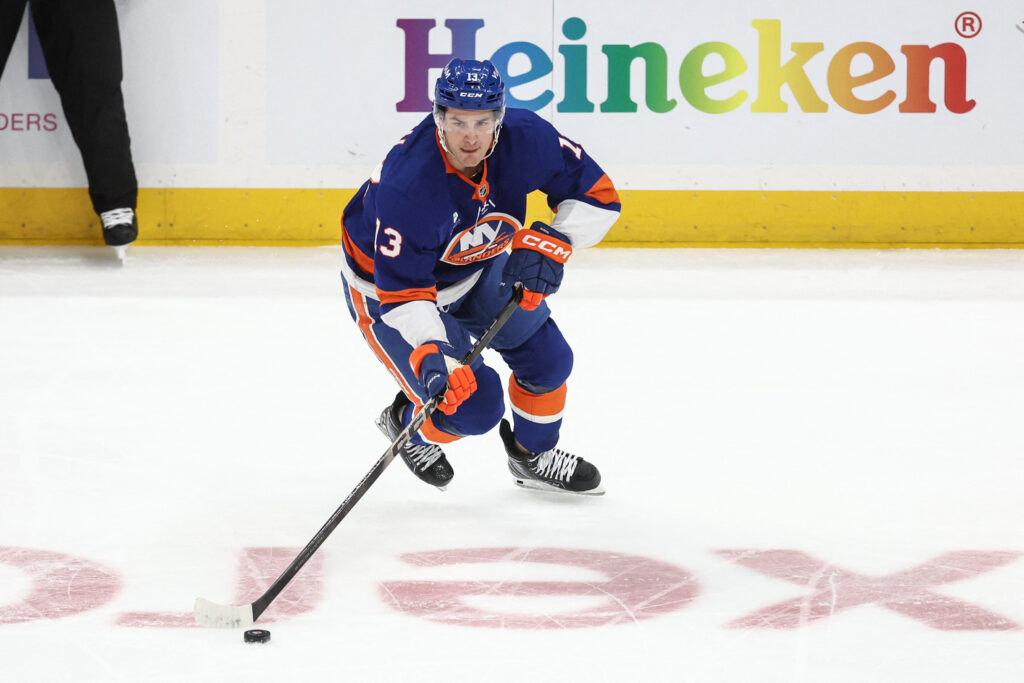 Metro Notes: Barzal, Lafreniere, Bezeau – Pro Hockey Rumors