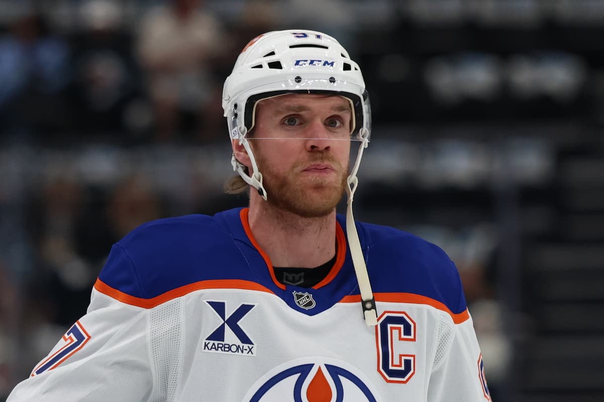 ‘He’s a mainstay in Edmonton’: Gretzky doesn’t see McDavid leaving Oilers