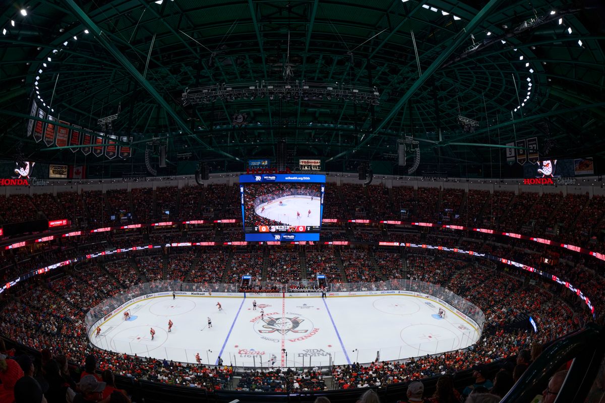 Anaheim Ducks during an NHL game against The Florida Panthers on Sunday, October 4th, 2026 at Honda Center in Anaheim, California. Anaheim Ducks during an NHL game against The Florida Panthers on Sunday, October 4th, 2026 at Honda Center in Anaheim, California.
