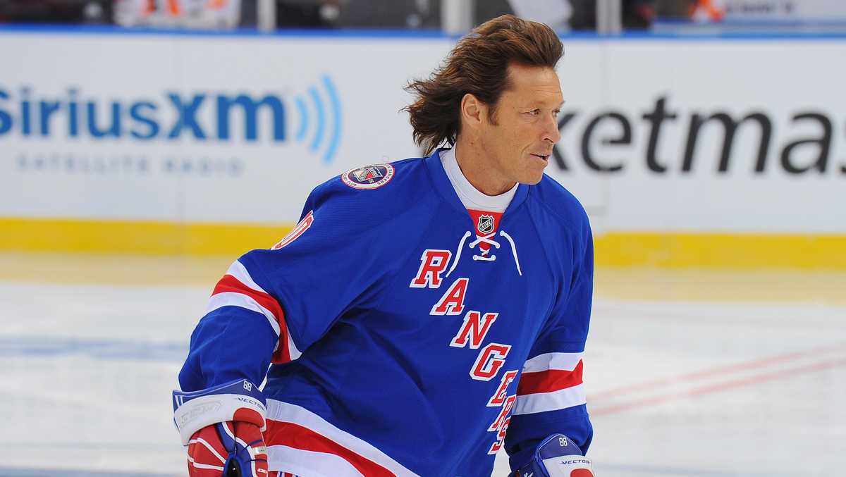 Former NHL All-Star Ron Duguay dies at 69 after bout with cancer