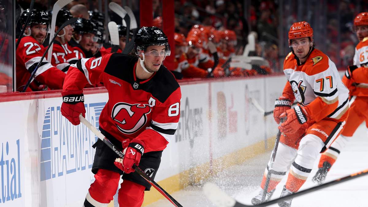 Kings vs. Devils Prediction & Picks - Oct. 24
