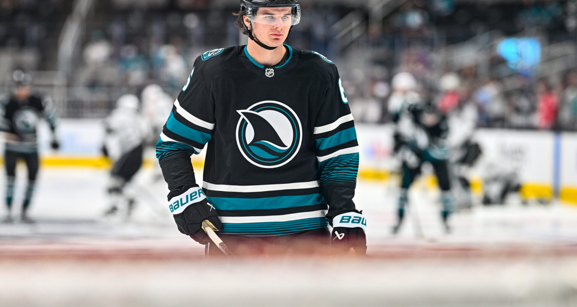 Sharks' Dickinson Set To Make Season Debut v. Stars