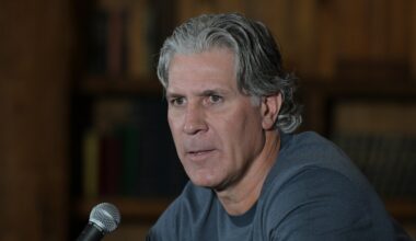 Avs' core is getting older, and Jared Bednar keeps getting more years. Why?
