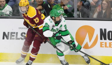Live updates: No. 3 UND at Minnesota - Grand Forks Herald