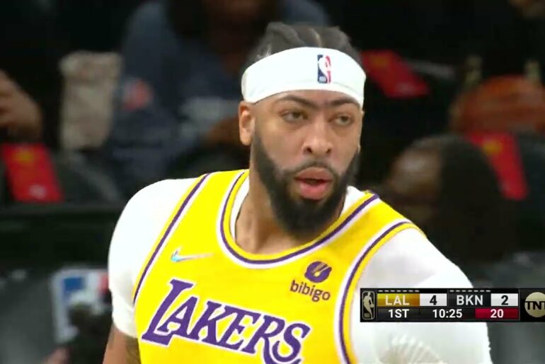 AD Makes His Lakers Return Against The Nets