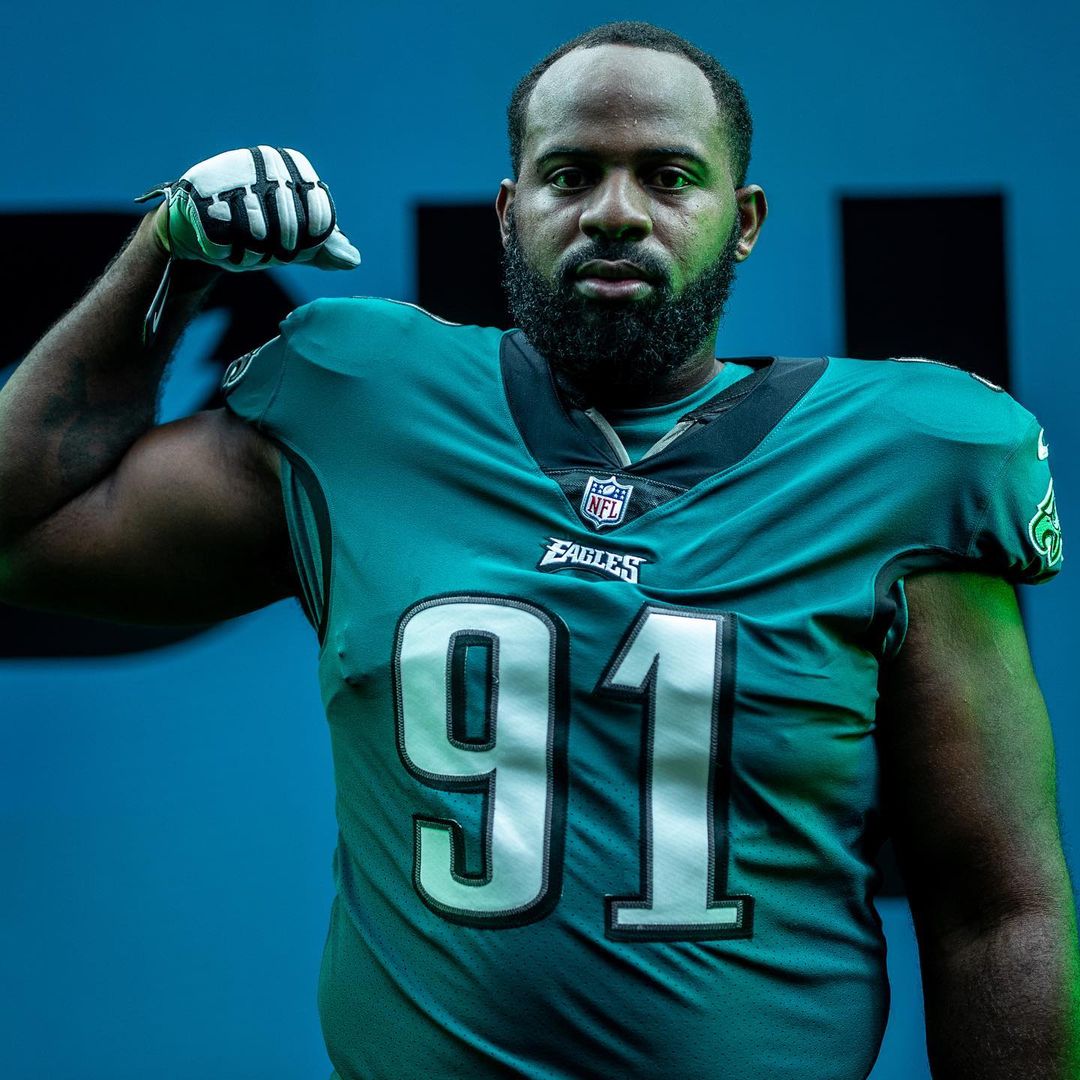 Time to flex: #DALvsPHI will now take place on Saturday, Jan. 8 at 8:15 PM.

#Fl...