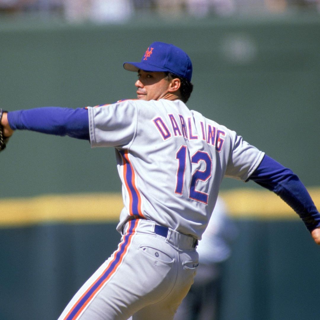 From the #Mets mound to the @snytv booth! #transformationtuesday...