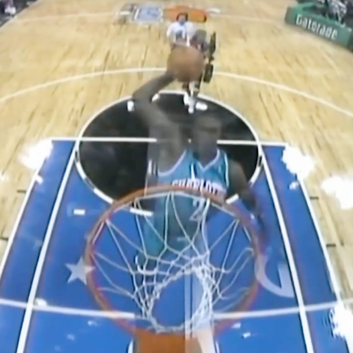 LJ showed off some acrobatic dunks in the 1992 Slam Dunk Contest.

Let’s send yo...