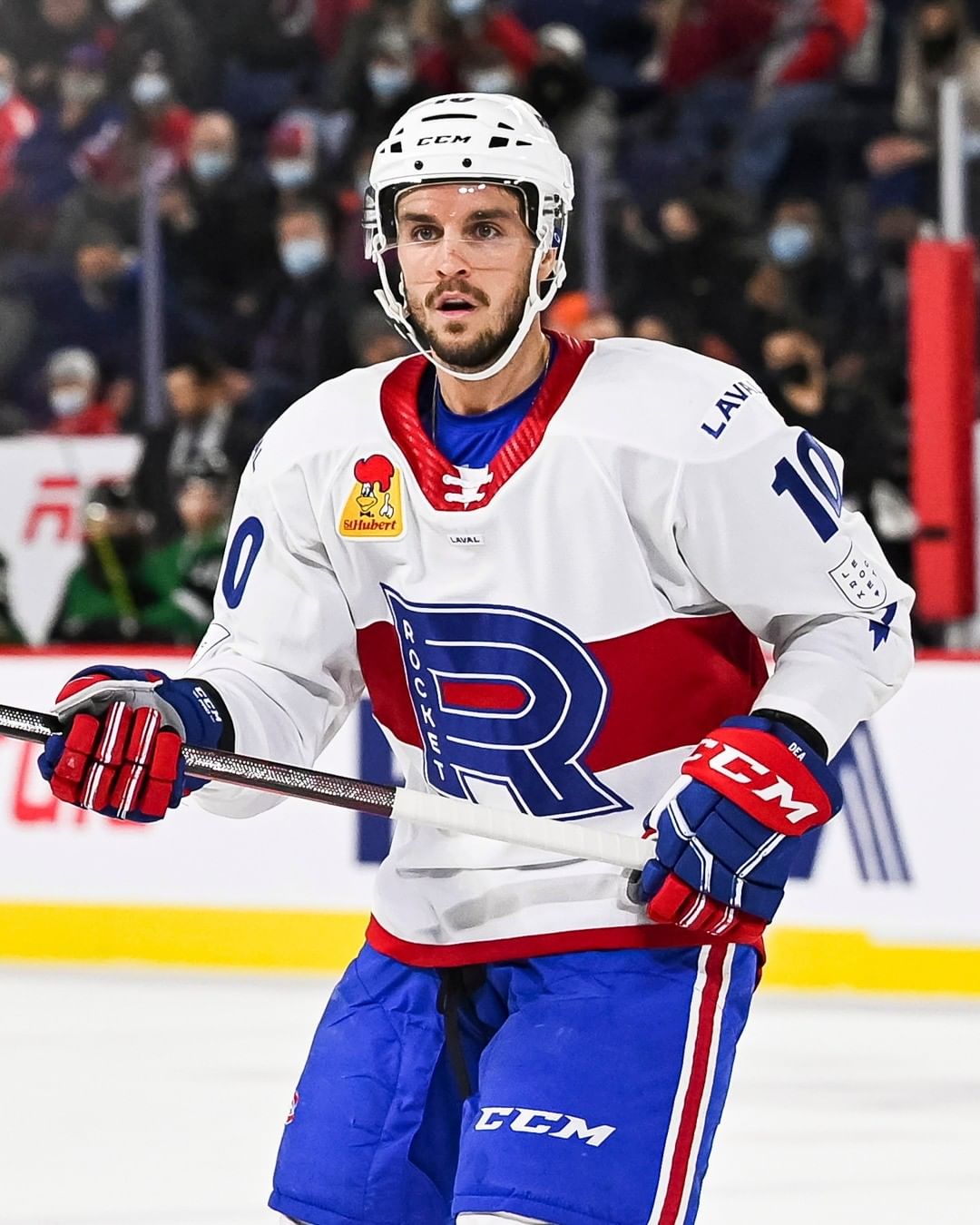 Les Canadiens ont cédé l'attaquant Jean-Sébastien Dea au Rocket de Laval.  Canad...