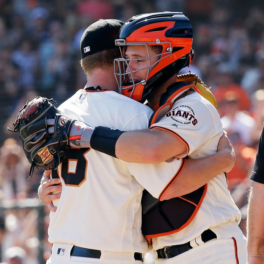 It’s not #NationalHuggingDay without some Buster Hugs ...