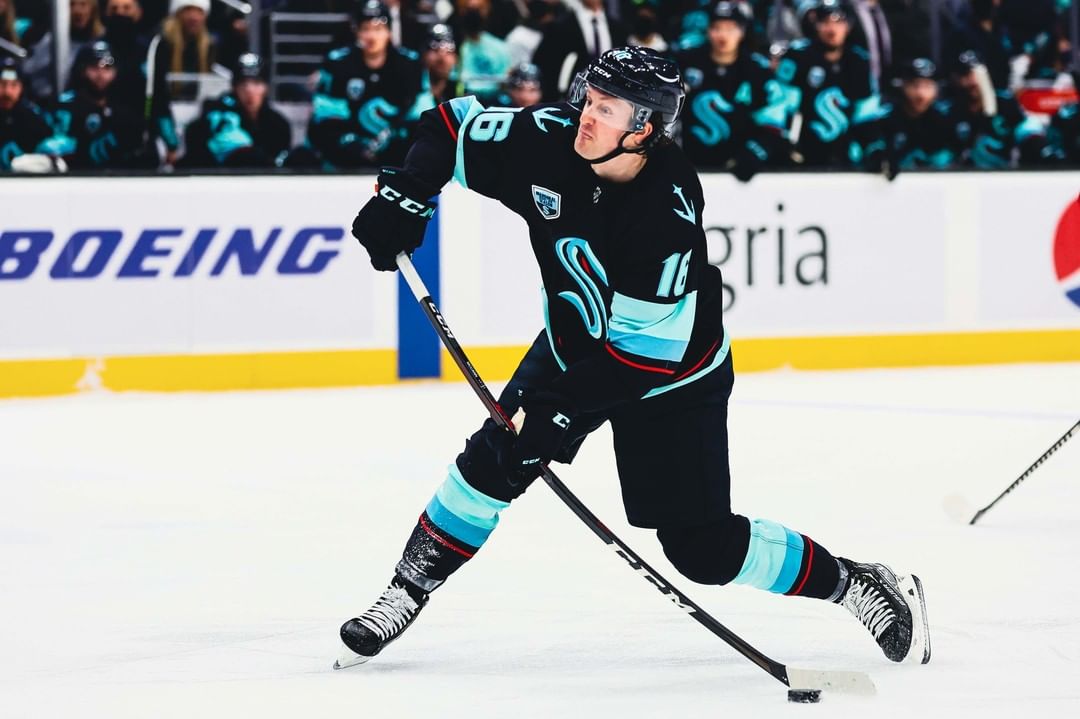 Just how fast is Canner’s shot? Blink and you’ll miss it. 

Come watch your fave...