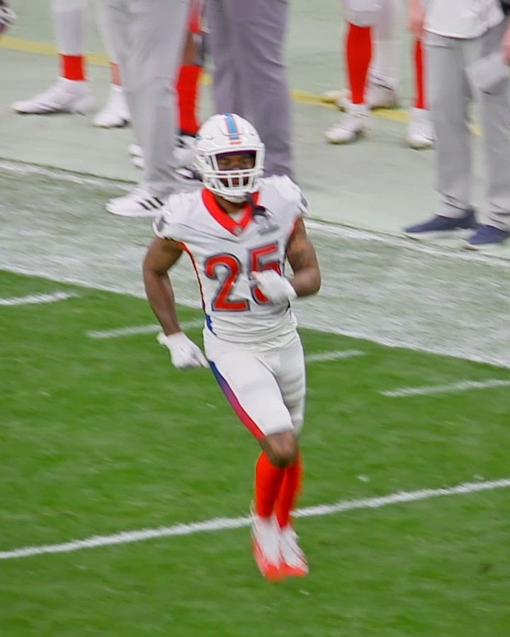 All  from @iamxavienhoward at the #ProBowl.
 
Watch the full mic’d up on YouTube...