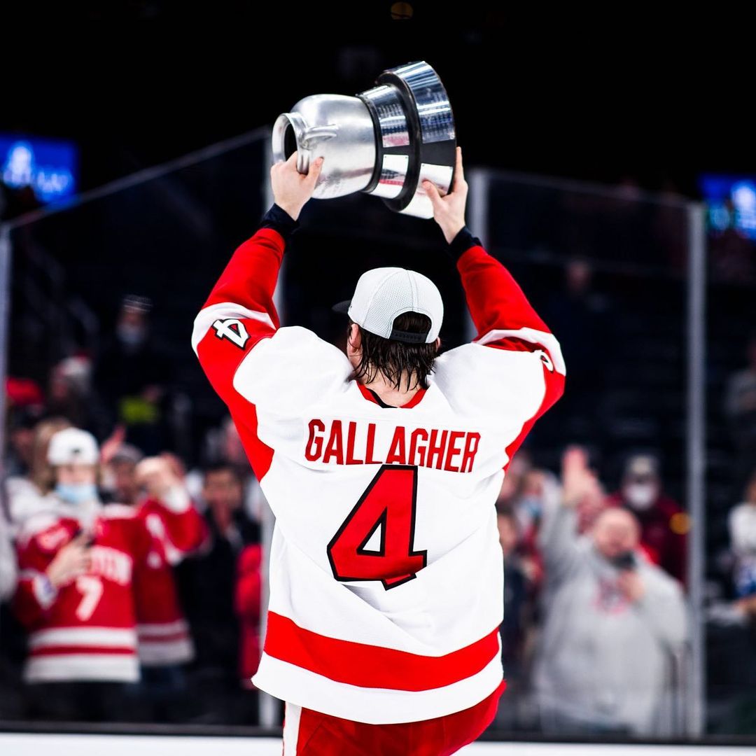 Congratulations to #NHLBruins 2021 draft pick @tgallagher_24 for winning the Bea...