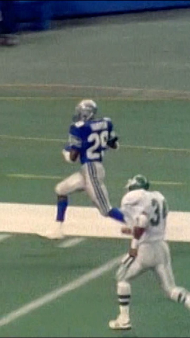 2️⃣2️⃣ on 2️⃣2️⃣

In 199...