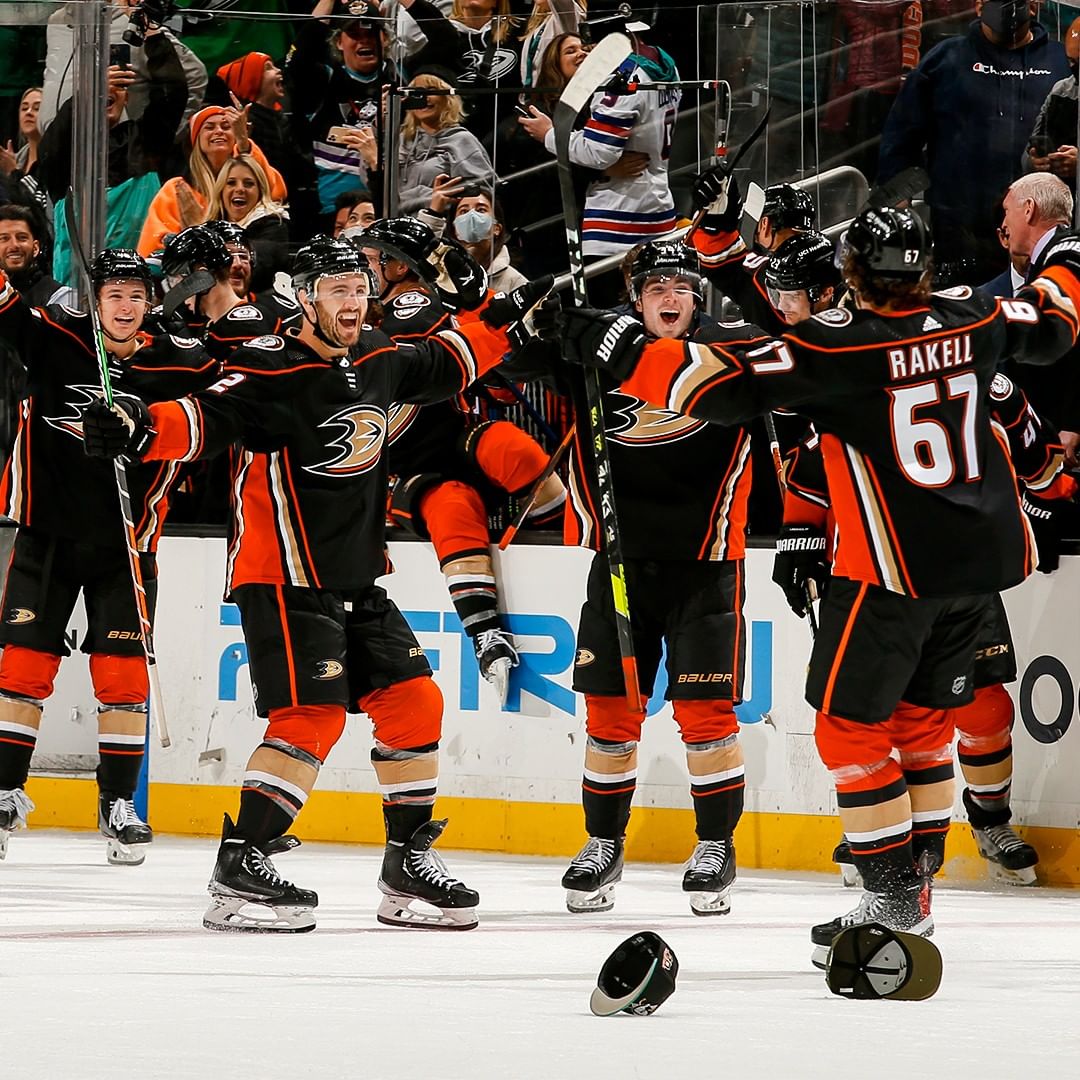 Shootout sights, sounds and cellys. You love to see it!! #FlyTogether...
