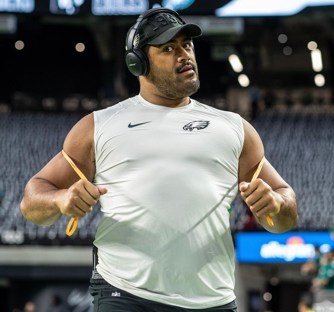 Did you remember to change your clocks this morning? 

#FlyEaglesFly...