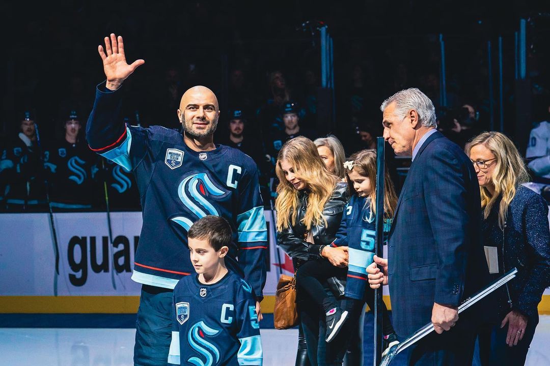 #SeaKraken Captain Mark Giordano joins an elite group as the 364th player & 120t...