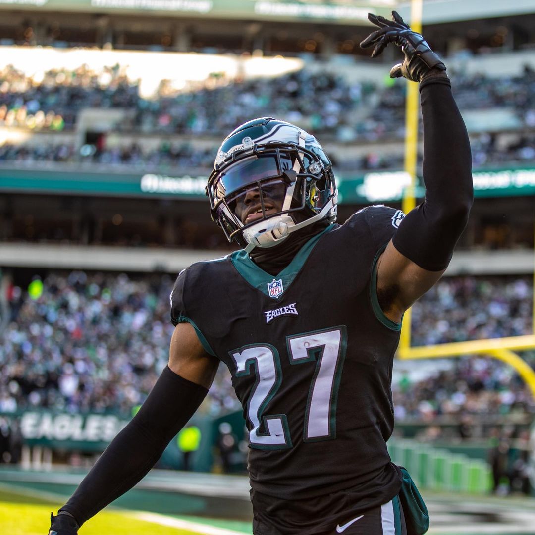 Happy birthday, @zmac8!

#FlyEaglesFly...