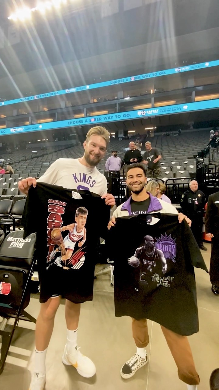 A Kings fan and local vintage shirt collector wanted to give @dsabonis11 some sp...