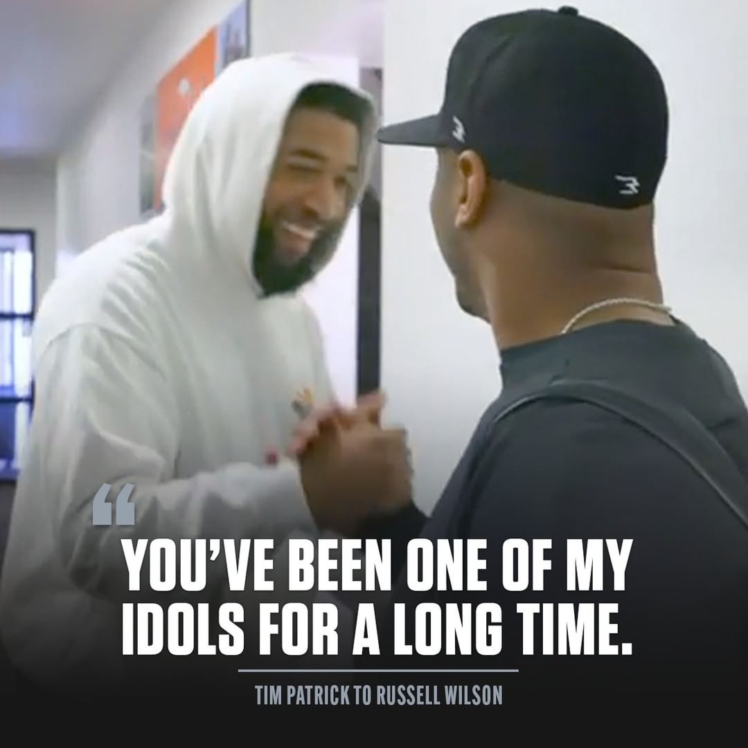 @patrickktimothyy was every Broncos fan when he met his new QB.  (via @broncos)...