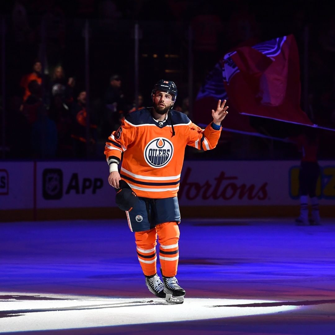 How about netting the GWG in his #Oilers debut? #LetsGoOilers...