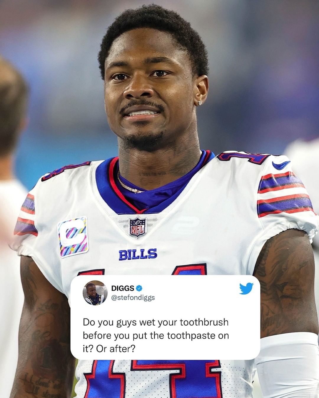@stefondiggs is always asking the important questions. 

: AP...