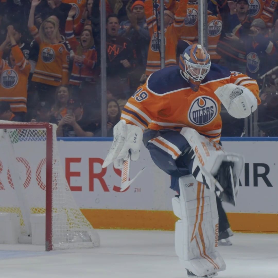 Eight straight at home. Vibes are good. #LetsGoOilers...