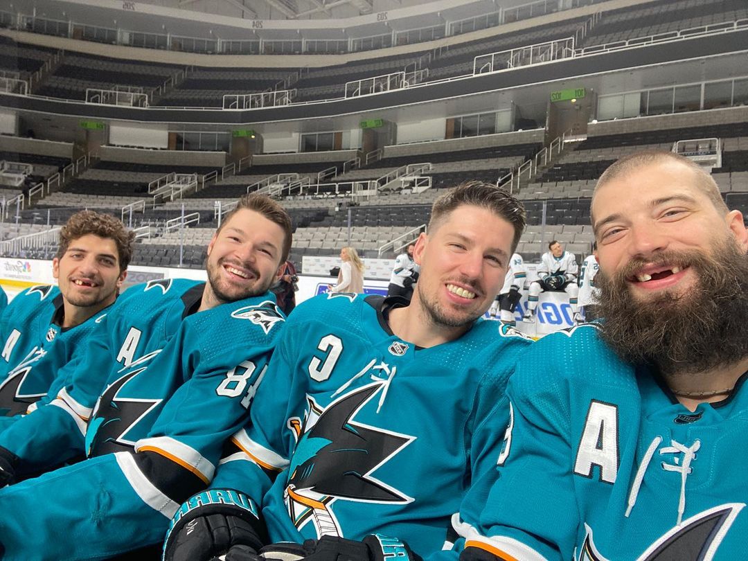 Picture day calls for lots of Sharks selfies...