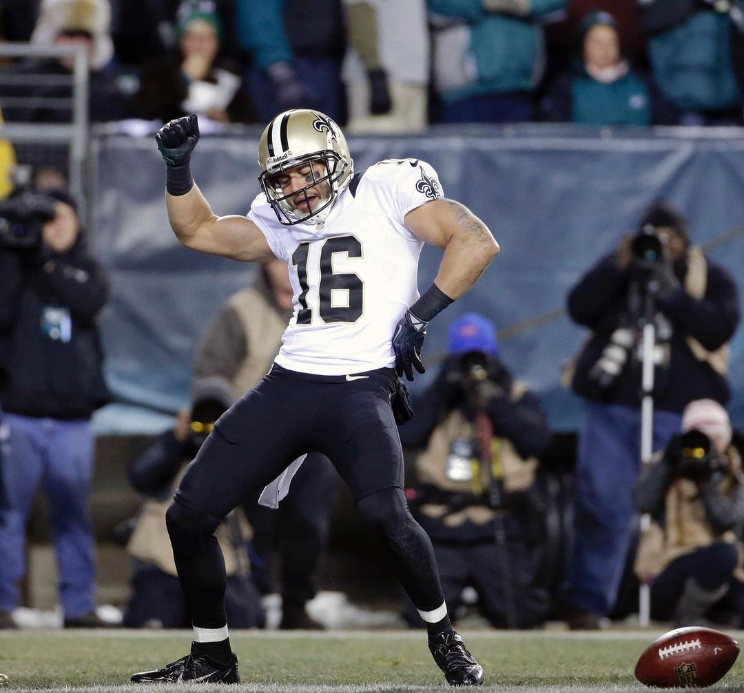 Dancing in an end zone near you #TBT...