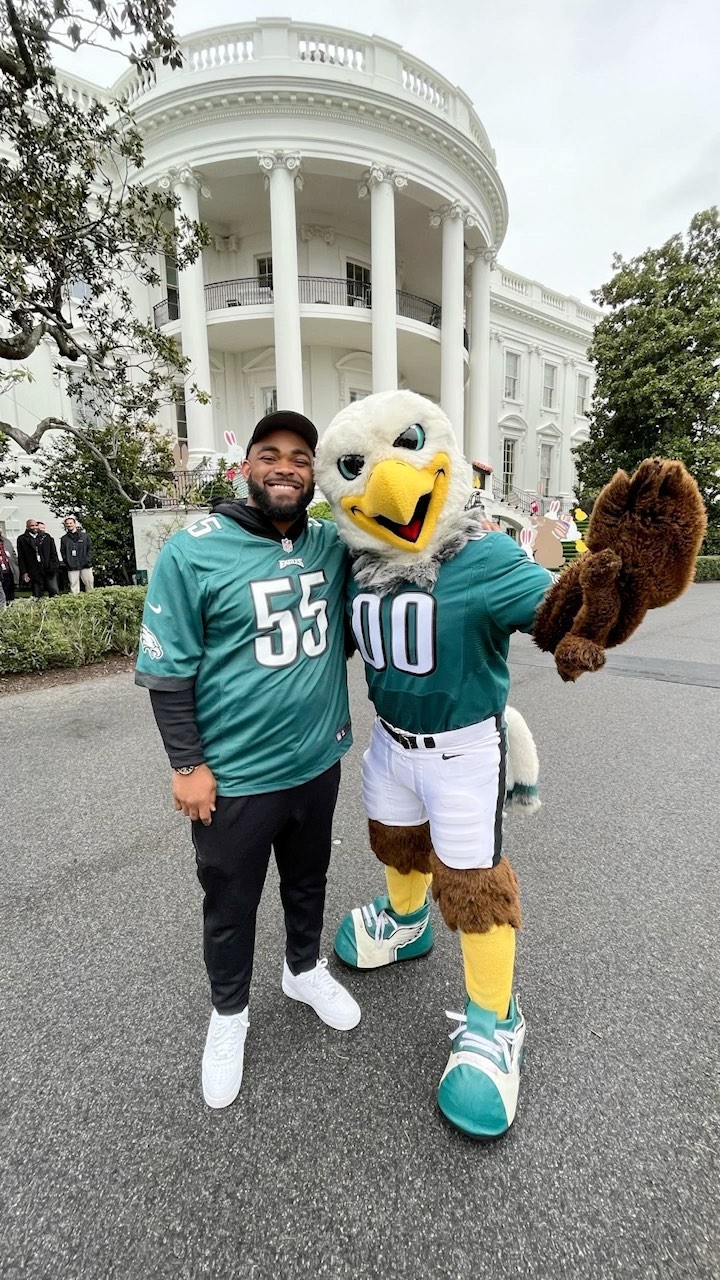 SWOOP & @sack_55 
@nfl Play 60 
@jimmyfallon

Thanks for a fun day at the #Easte...