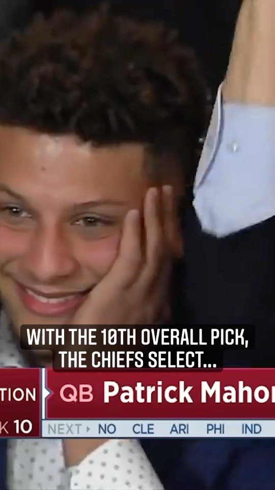 10 days until the @nfldraft, so it’s only right to remember when the Chiefs turn...