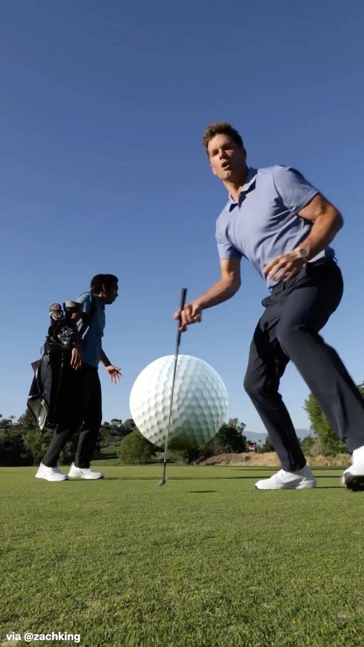 Don’t crush the GOAT  (via @tombrady, @zachking)...