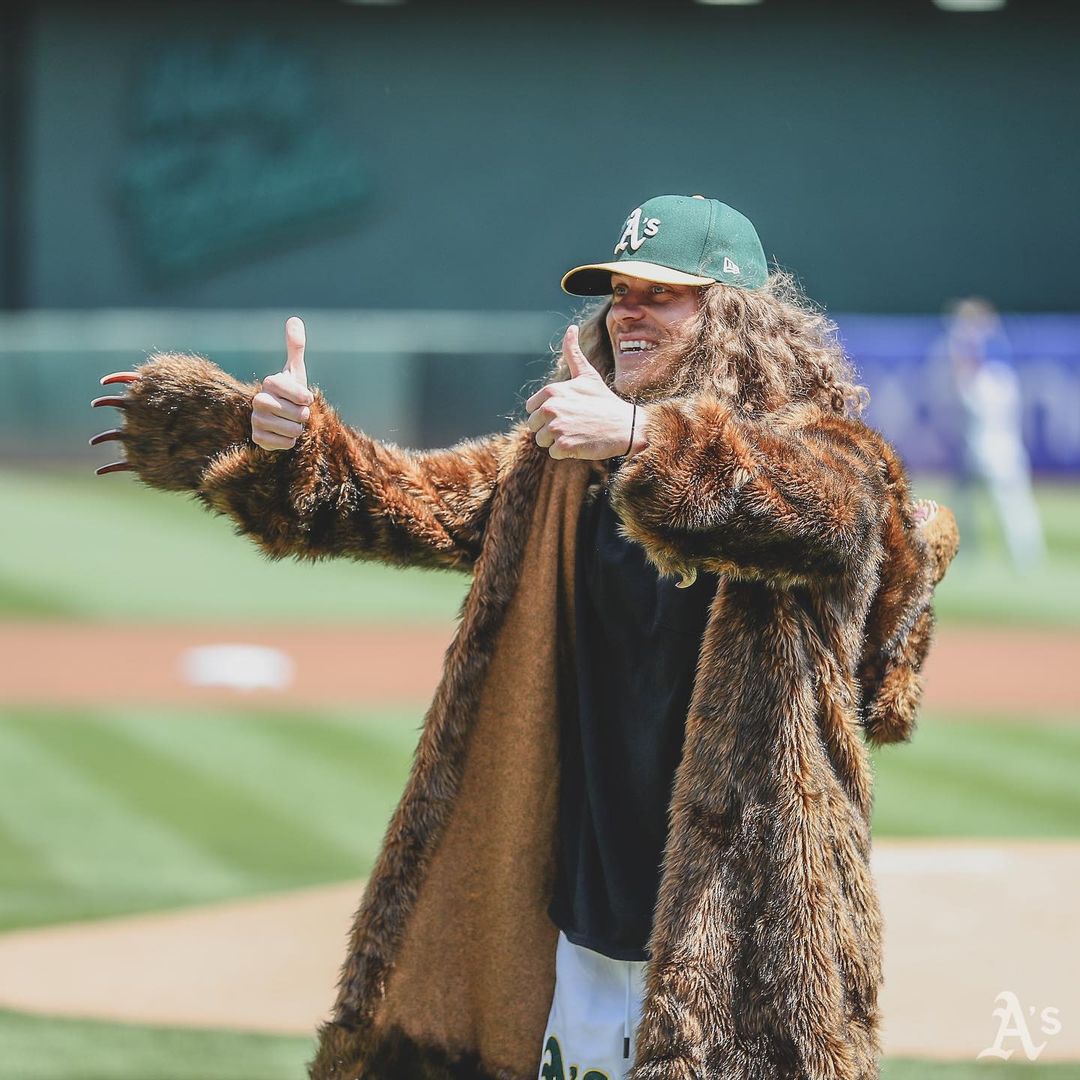 Let’s get weird!  Thank you @blakeanderson for throwing out today's first pitch!...