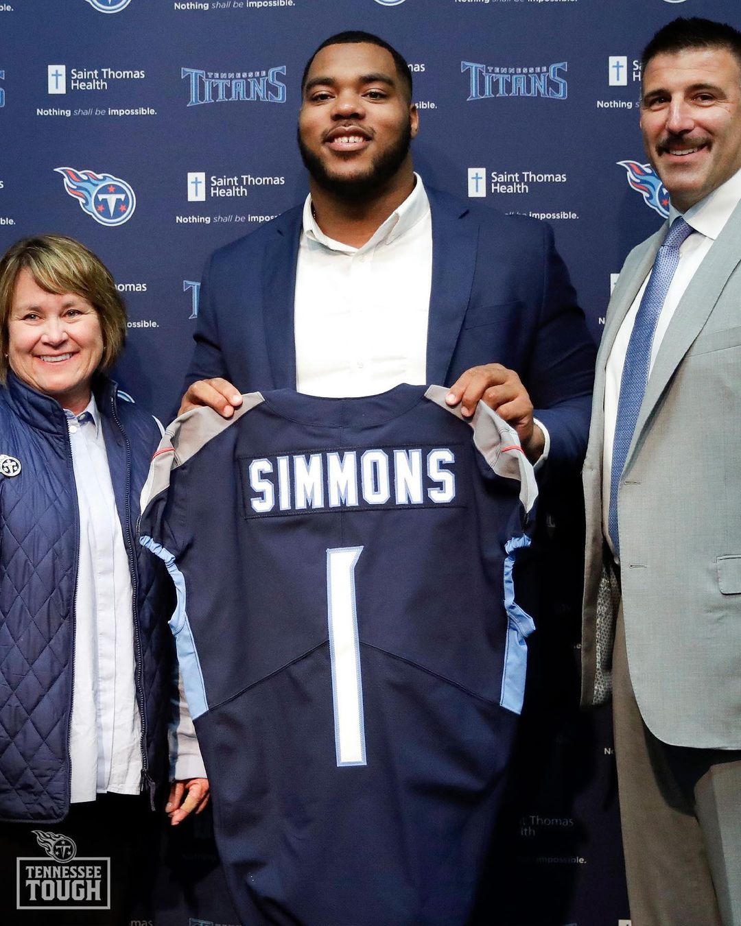 #OTD in 2019, the #Titans select @hailstatefb DL @jsimmons_94 with the 19th over...
