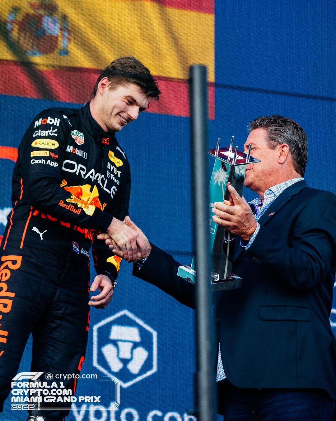 @dan13marino with the trophy presentation to @maxverstappen1, the first ever cha...