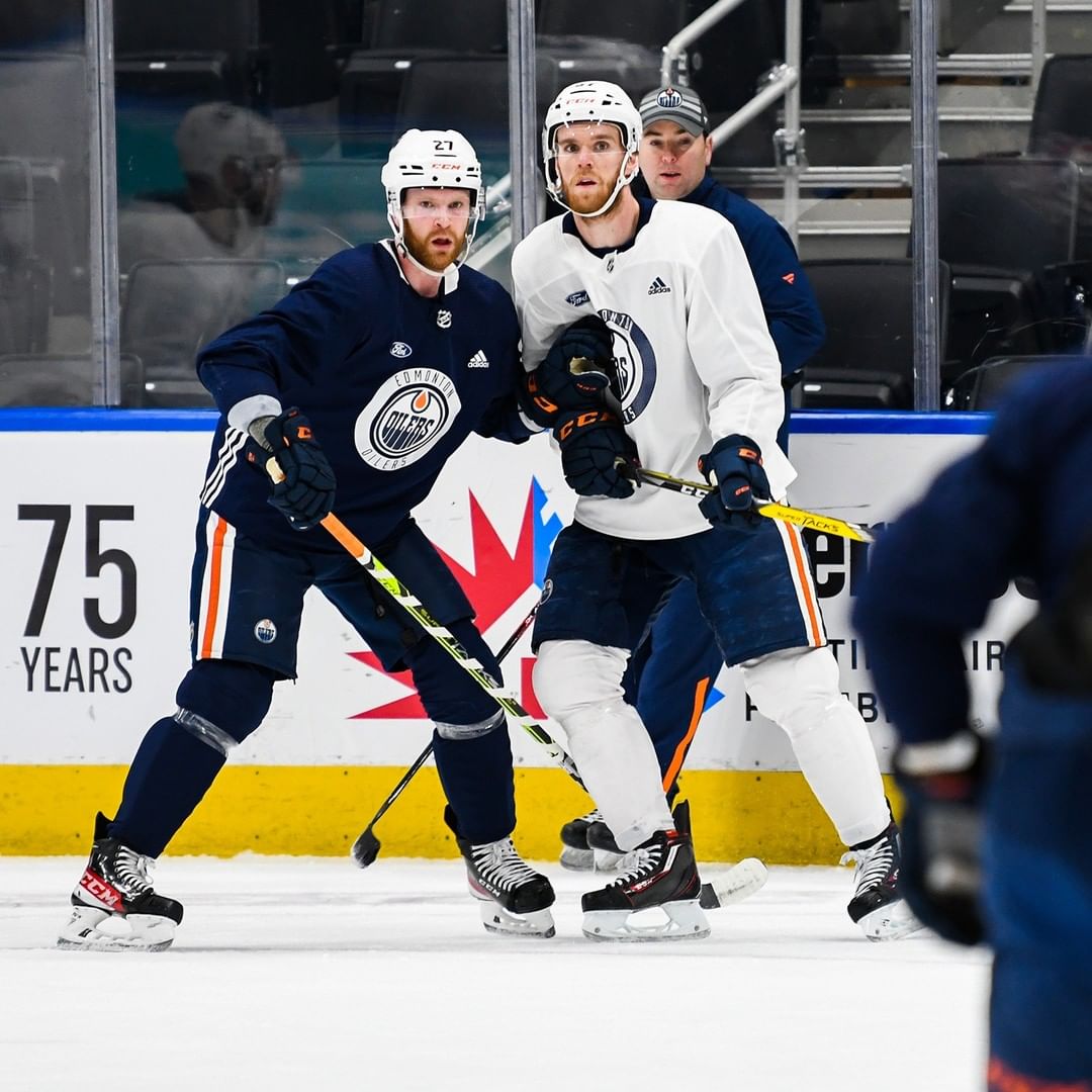 Sunday ice + a trip to Denver.  #LetsGoOilers...