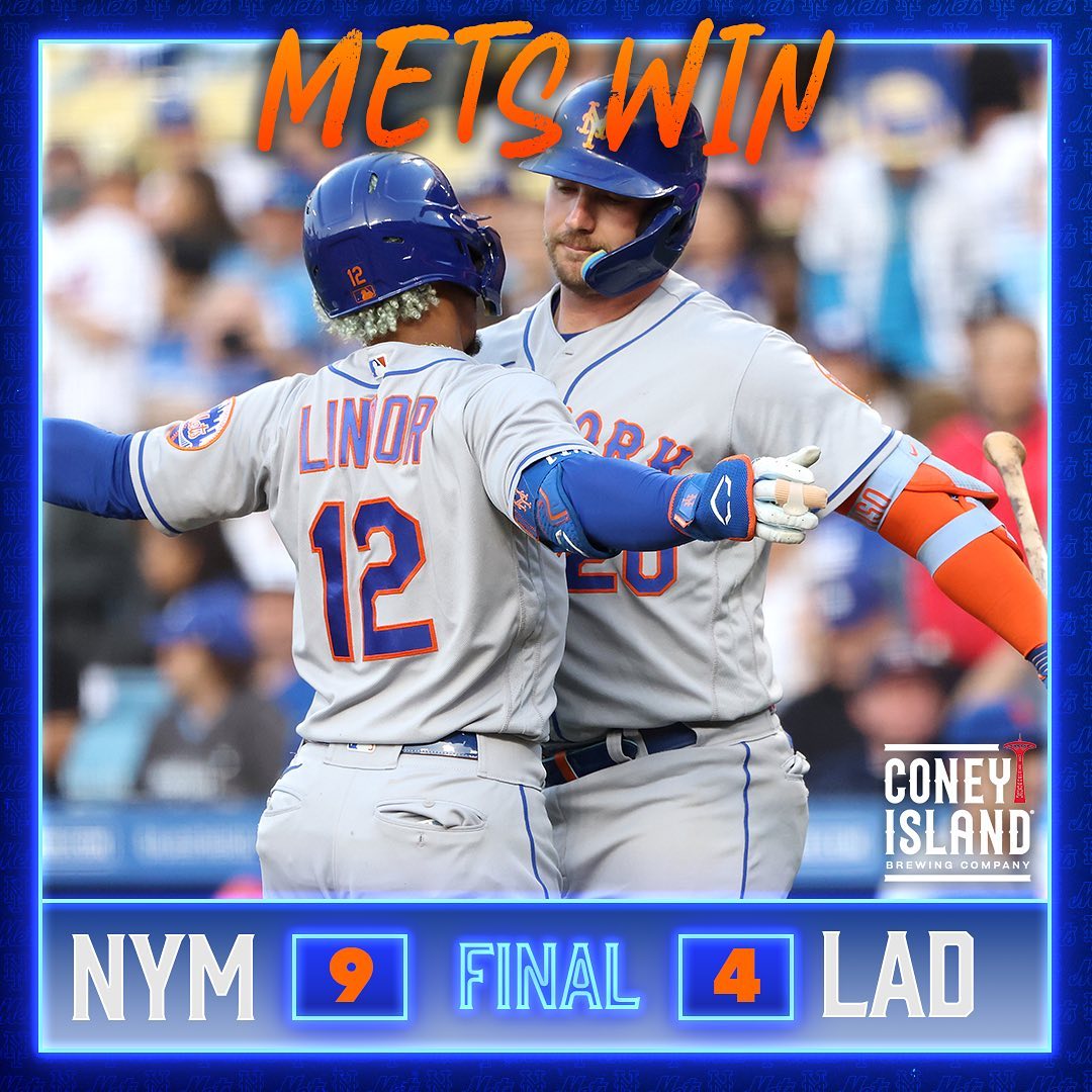 A W fit for Hollywood. #MetsWin #LGM...