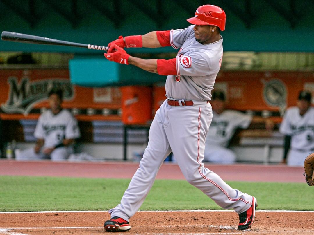 June 9, 2008: Junior swats No. 600. #RedsVault...