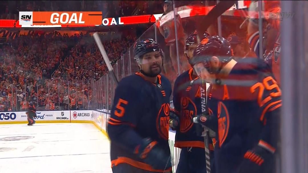 This doubles as a highlight + Zach Hyman appreciation post. #LetsGoOilers...