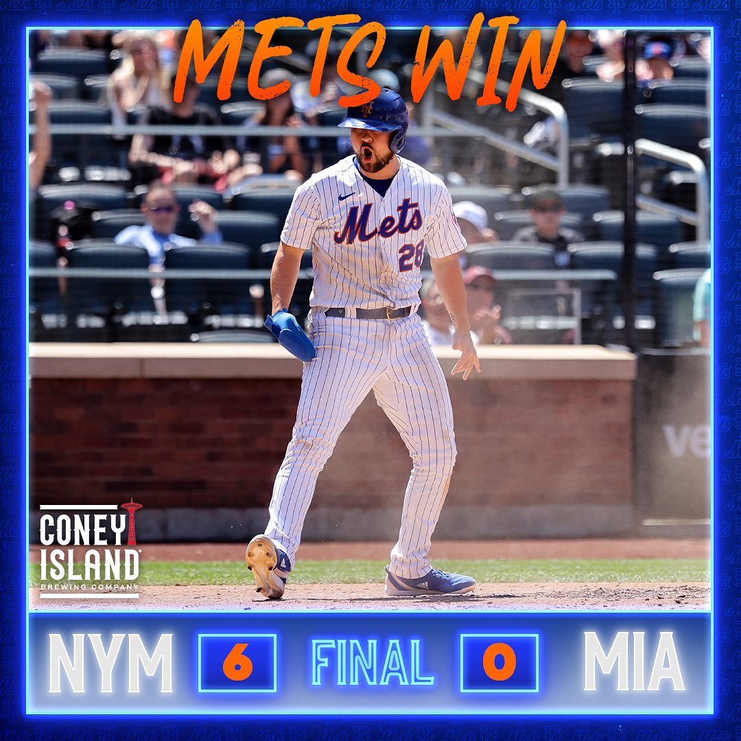 Beautiful day for a DUB! #MetsWin #LGM...
