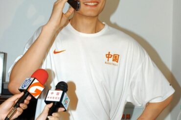 A special day in Rockets history.  On this day in 2002, Yao Ming was drafted #1...