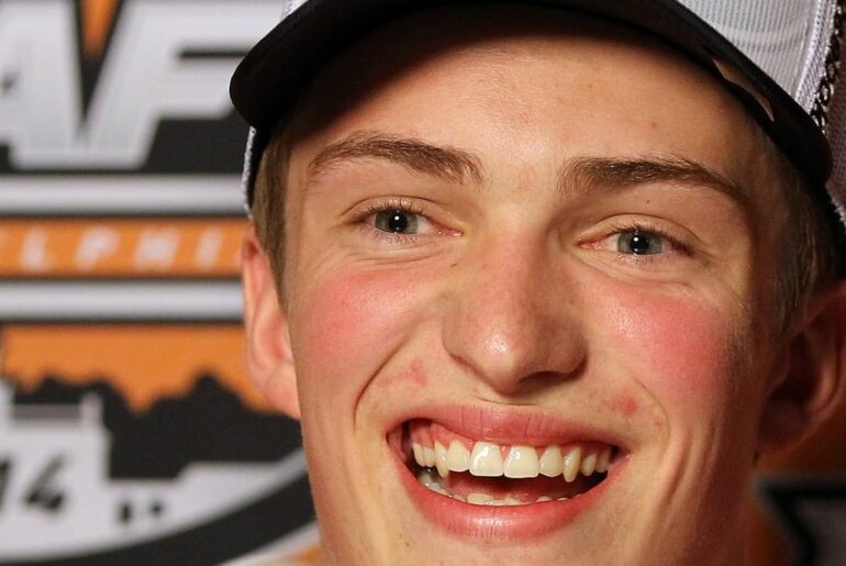 During the 2014 #NHLDraft, @sanheim17 received a warm Philly welcome at @wellsfa...