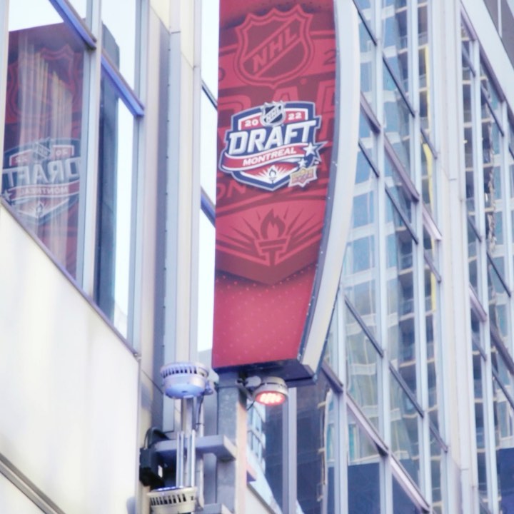 We’re here, and we’re drafting up our plan for tonight. Get it? #stlblues #NHLDr...