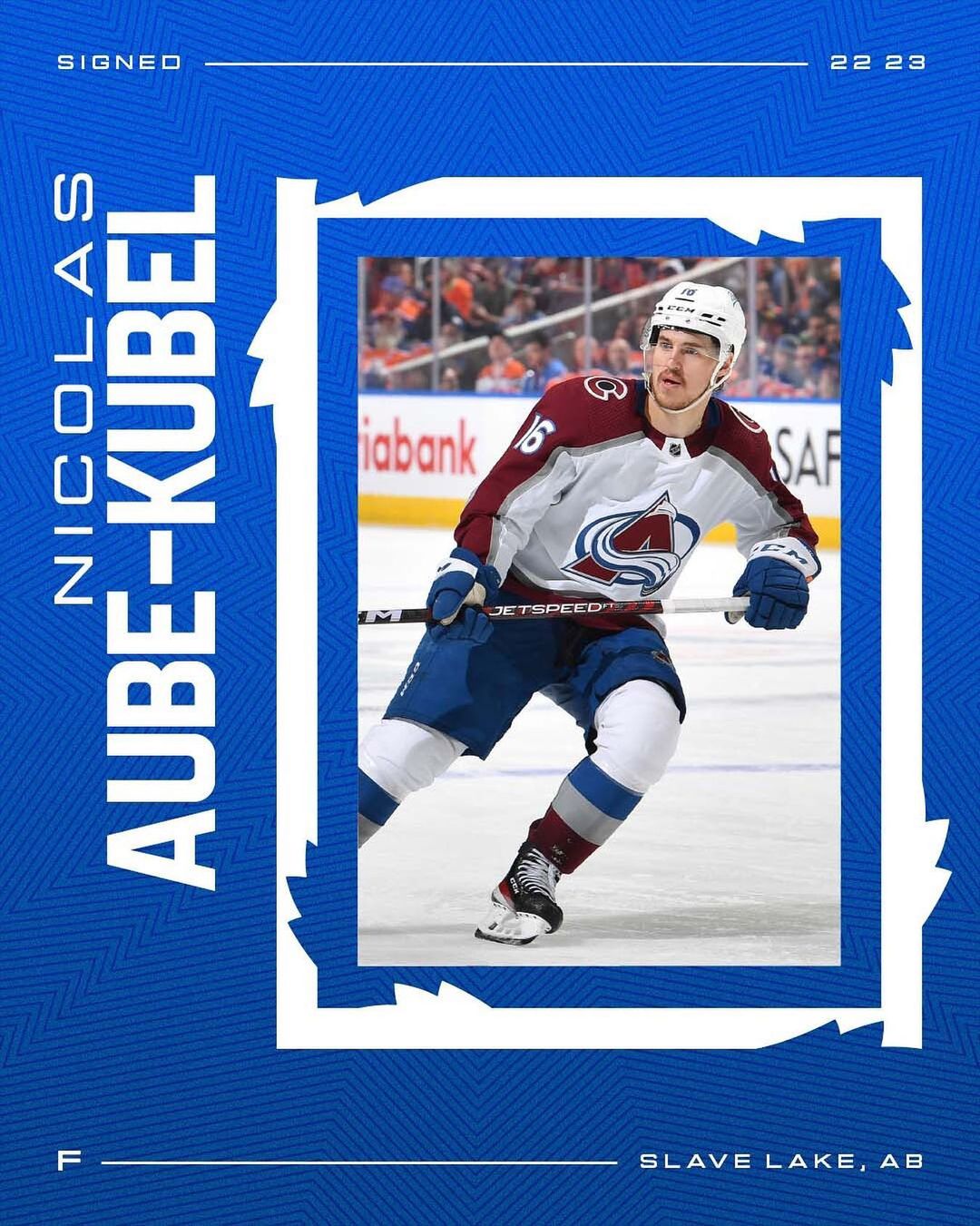 We've signed forward Nicolas Aube-Kubel to a one-year contract.  #LeafsForever...
