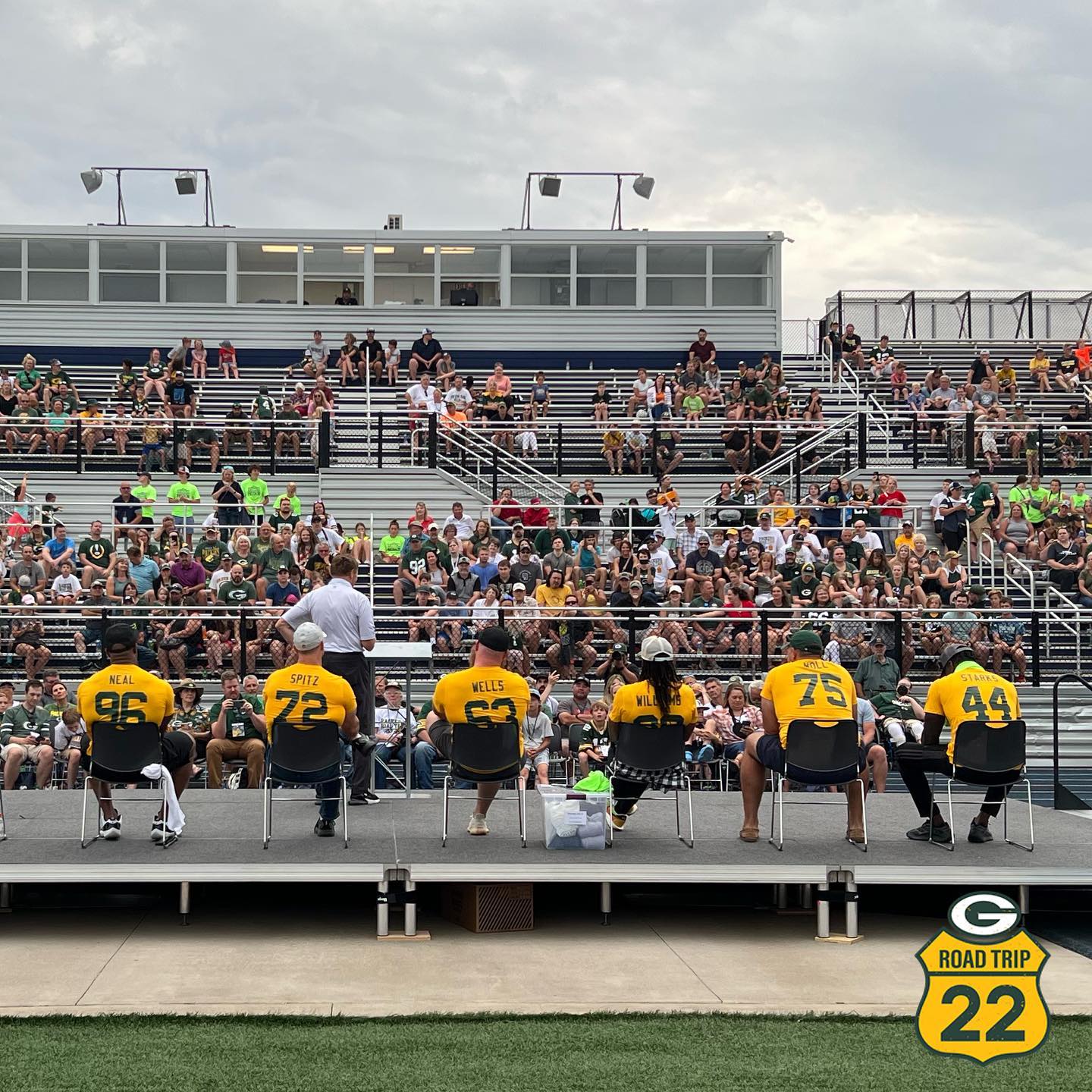 The #PackersRoadTrip rolled into Hudson High School to show support at their ath...