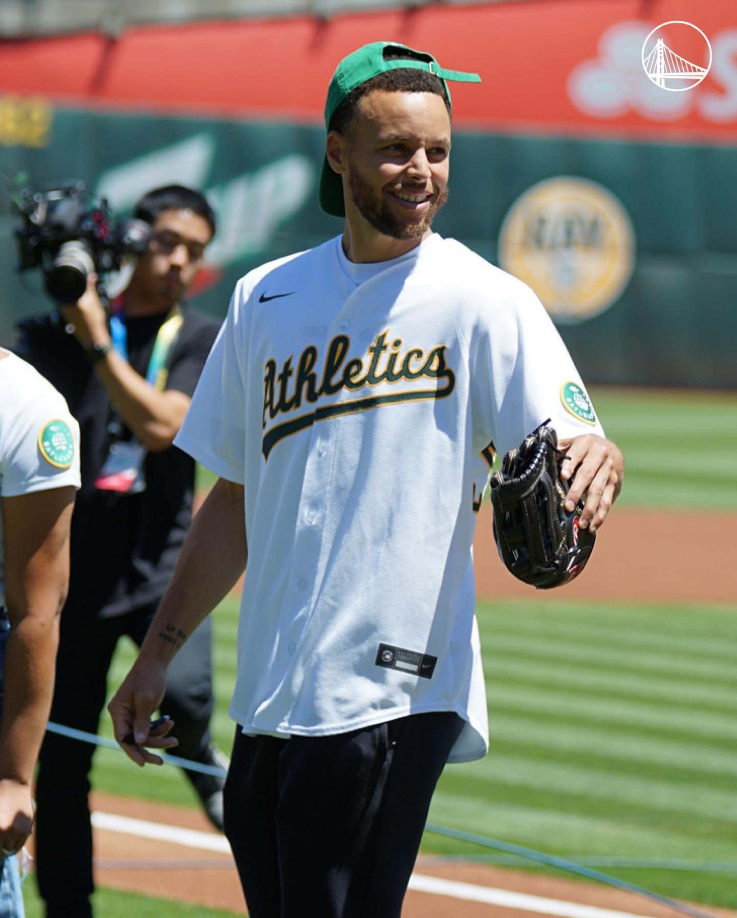 play ball! 

@athletics || #BayAreaUnite...