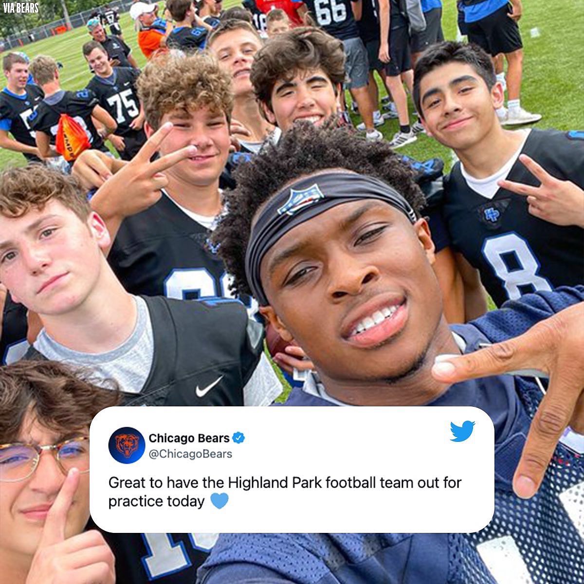 The @chicagobears hosted the Highland Park HS football team at training camp....