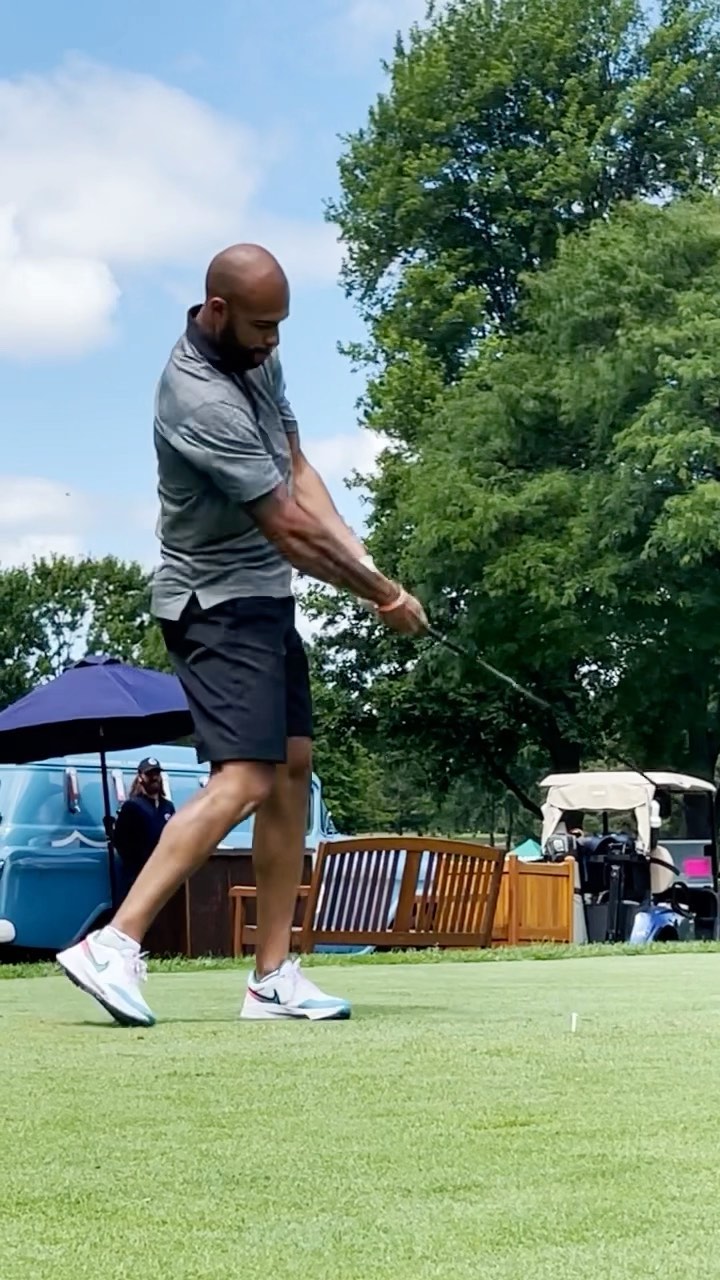 We have reason to believe that Doc downplayed his golf game. #LetsGoOilers...